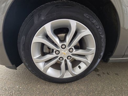 Used 2019 Chevrolet Cruze LT image 30