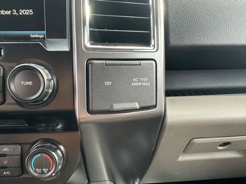 Used 2015 Ford F150 XLT w/ Equipment Group 302A Luxury RWD image 48