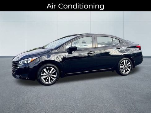 Certified 2024 Nissan Versa SV w/ Trunk Package image 10