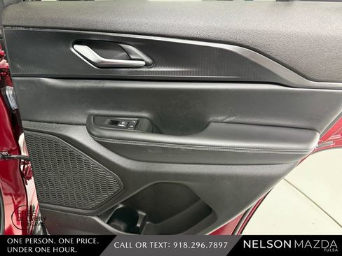 Used 2023 Jeep Grand Cherokee Altitude AWD/4WD image 40