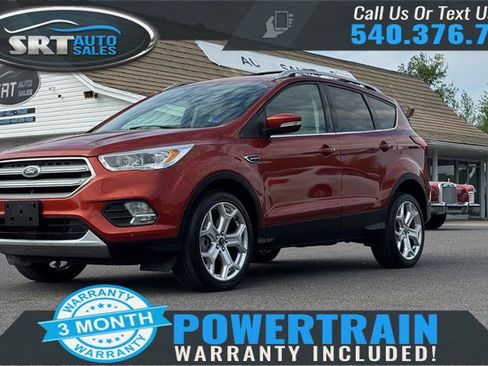 Used 2019 Ford Escape Titanium image 1