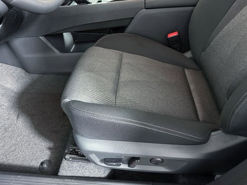 New 2026 Nissan Rogue SV AWD/4WD image 22