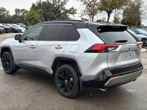 Used 2022 Toyota RAV4 XSE image 3