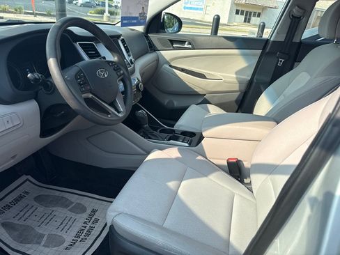 Used 2018 Hyundai Tucson SEL FWD image 13