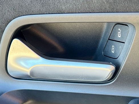 Certified 2023 Mercedes-Benz GLA 250 4MATIC image 39