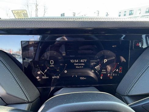 New 2025 GMC Yukon XL Denali w/ Sun & Power Step Package image 19