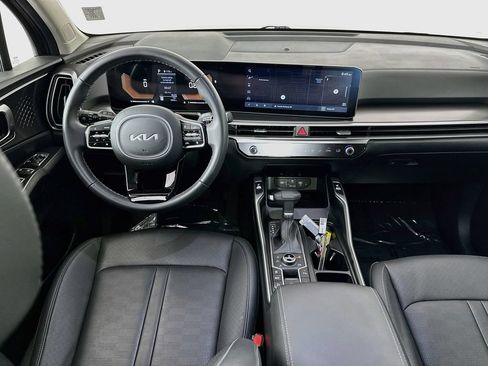 Used 2025 Kia Sorento EX w/ Panoramic Sunroof Package AWD/4WD image 24