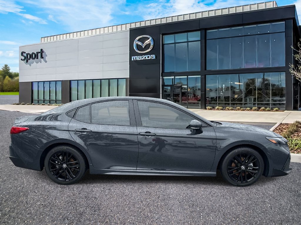 Used 2026 Toyota Camry SE FWD image 2