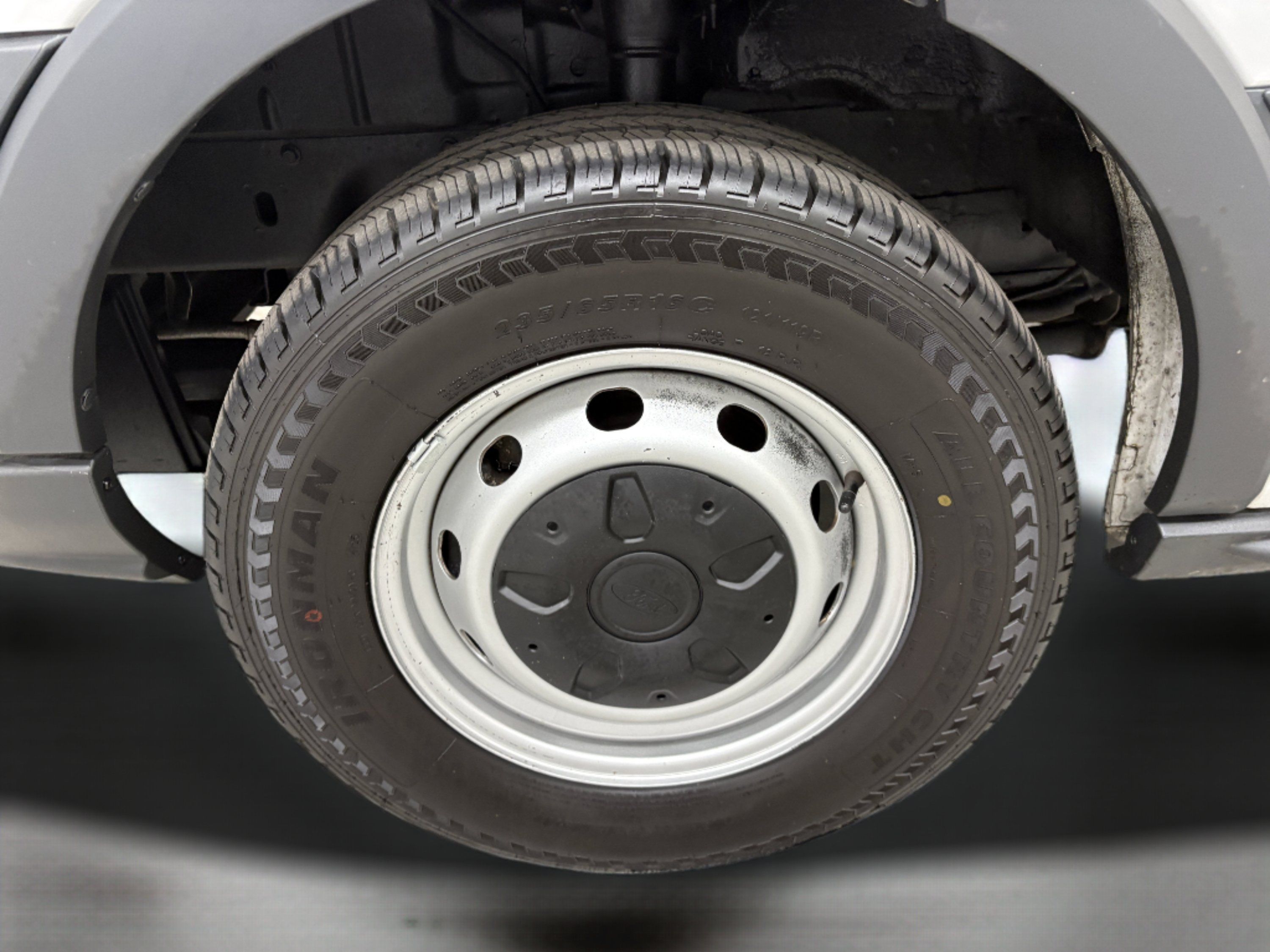 Used 2018 Ford Transit 350 XL RWD image 7