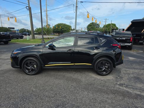 Used 2025 Subaru Crosstrek 2.5i Sport AWD/4WD image 6