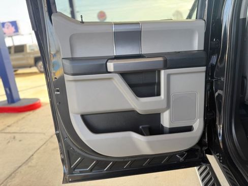 Used 2018 Ford F150 XLT w/ Equipment Group 302A Luxury image 39