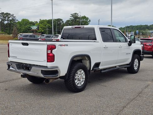 Used 2022 Chevrolet Silverado 2500 LT w/ Fleet Comfort Package AWD/4WD image 9