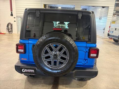 Certified 2025 Jeep Wrangler Unlimited Sport AWD/4WD image 21