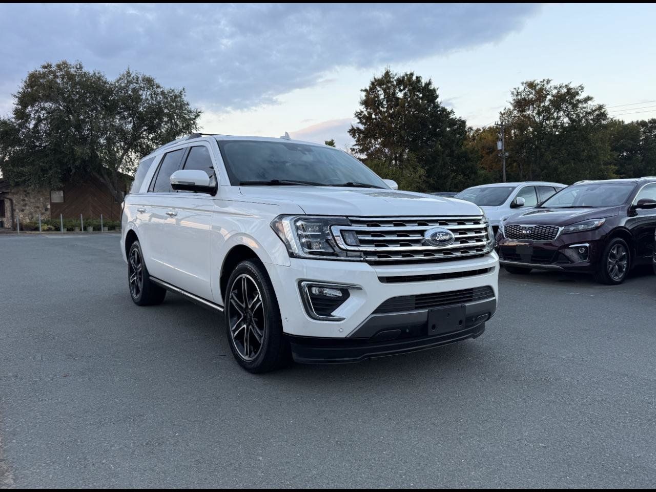 Used 2019 Ford Expedition Limited w/ Special Edition Package RWD image 1