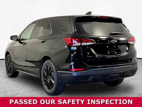 Used 2023 Chevrolet Equinox LS w/ LS Convenience Package FWD image 4