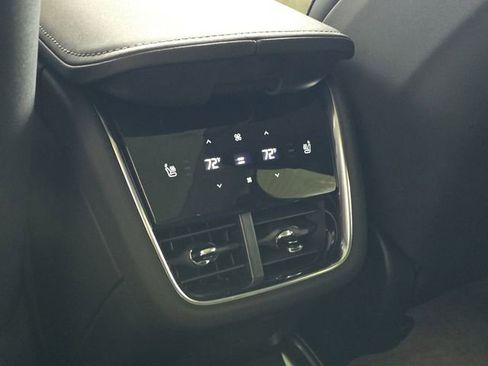 New 2025 Volvo EX90 Plus w/ Protection Package Premier image 27