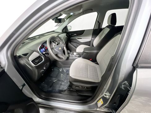 Used 2023 Chevrolet Equinox LS w/ LS Convenience Package FWD image 15
