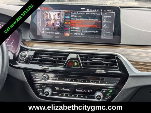 Used 2023 BMW 530i xDrive w/ Premium Package image 18