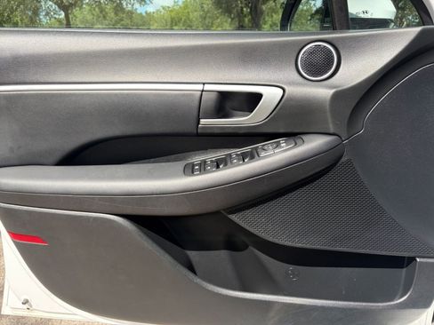 Used 2025 Hyundai Sonata SEL FWD image 18