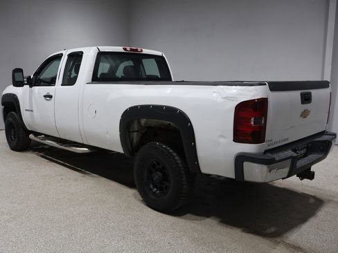 Used 2010 Chevrolet Silverado 2500 W/T image 6