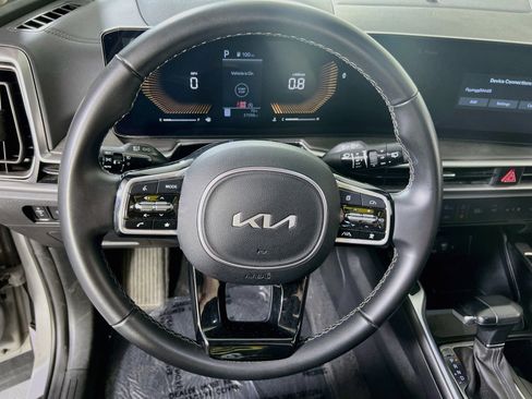 Used 2024 Kia Sorento X-Line EX AWD/4WD image 11