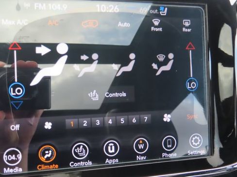 Used 2020 Jeep Grand Cherokee Limited w/ Luxury Group II AWD/4WD image 37