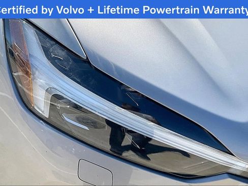 Used 2023 Volvo XC60 B5 Core image 38