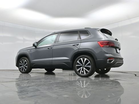 Used 2023 Volkswagen Taos SE w/ Panoramic Sunroof Package AWD/4WD image 50