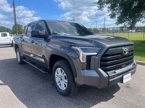Used 2026 Toyota Tundra SR5 w/ SX Package RWD image 9