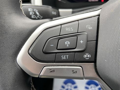 Used 2023 Volkswagen Atlas SE AWD/4WD image 22