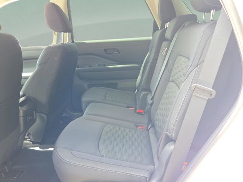New 2026 Nissan Pathfinder SV AWD/4WD image 10