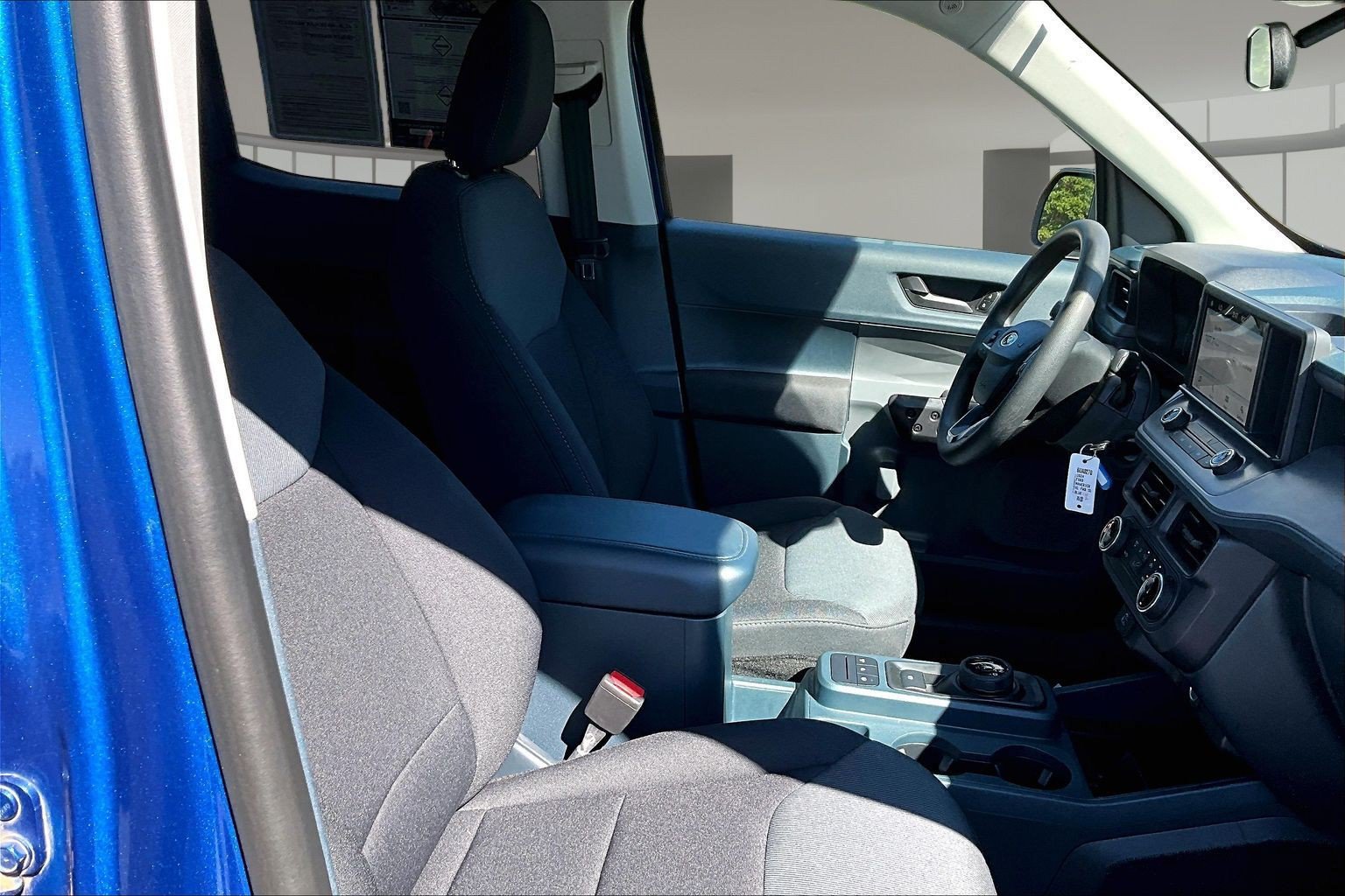 Used 2024 Ford Maverick XL FWD image 31