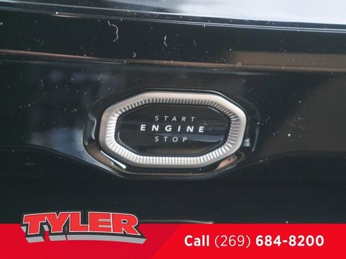 New 2026 Jeep Grand Cherokee Summit w/ Obsidian Package AWD/4WD image 29