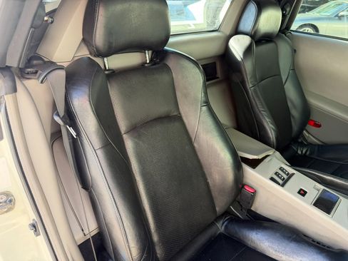Used 2005 Nissan 350Z Touring image 35