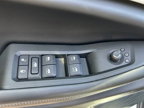 New 2025 Jeep Grand Cherokee Limited w/ Luxury Tech Group II image 12