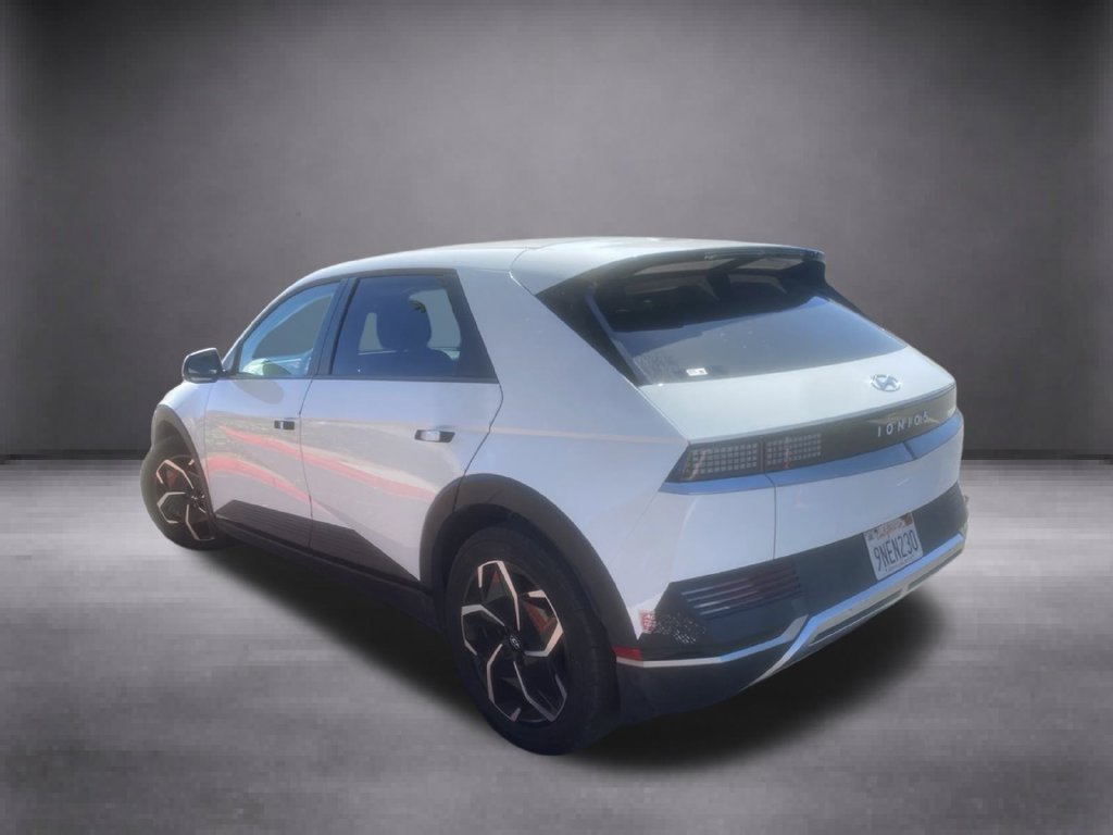 Certified 2024 Hyundai Ioniq 5 SE RWD image 4