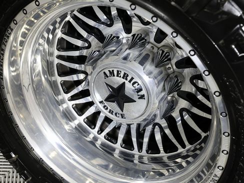 Used 2025 Ford F450 Lariat w/ Lariat Ultimate Package image 53