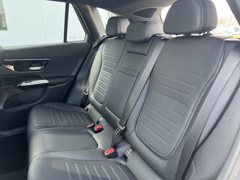 Certified 2025 Mercedes-Benz GLC 300 4MATIC w/ AMG Line image 33