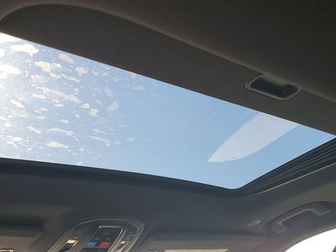 New 2025 Jeep Grand Cherokee L Altitude image 13