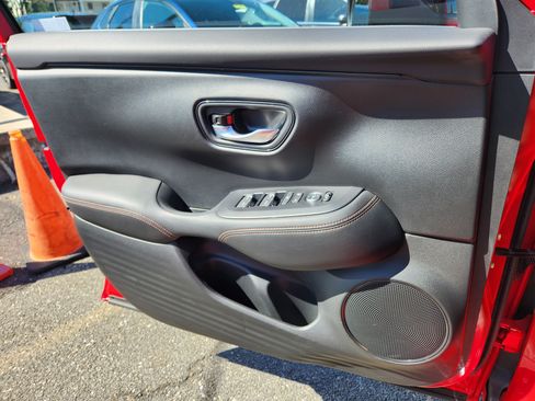 Certified 2026 Honda HR-V Sport image 24
