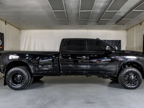 Used 2022 RAM 3500 Laramie AWD/4WD image 5