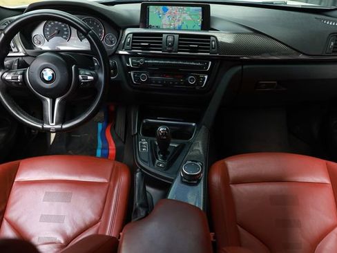 Used 2015 BMW M4 Coupe image 2