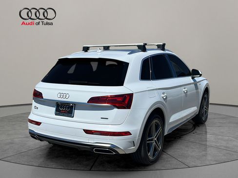 Used 2023 Audi Q5 e Premium Plus w/ Premium Plus Package AWD/4WD image 6