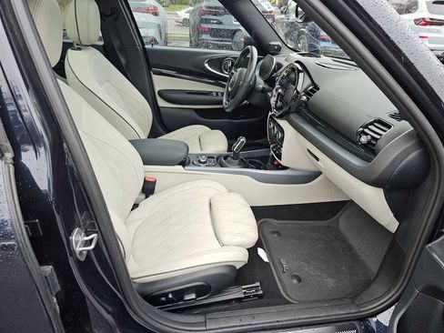 Used 2022 MINI Cooper Clubman John Cooper Works image 11