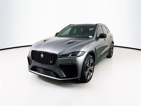 Certified 2024 Jaguar F-PACE SVR image 1
