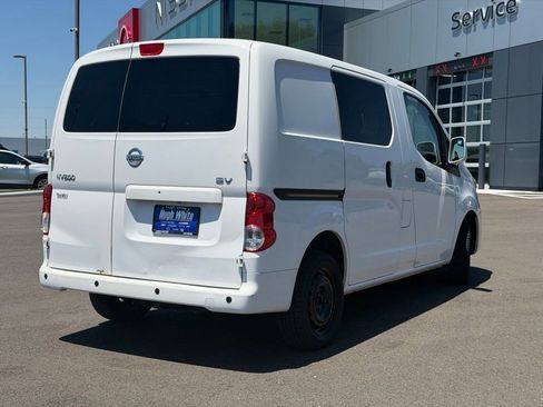 Used 2020 Nissan NV200 SV w/ Sliding Glass Door Package FWD image 5