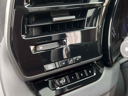 Used 2024 Lexus RX 500h F Sport image 39