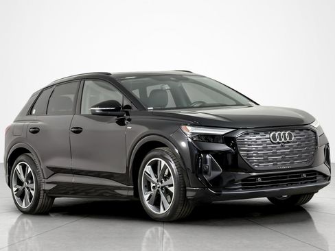 Used 2024 Audi Q4 e-tron Premium w/ Convenience Package AWD/4WD image 7