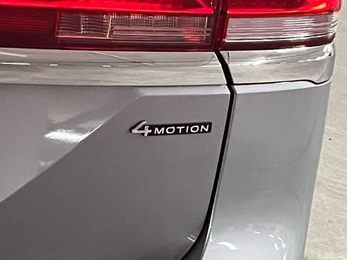New 2026 Volkswagen Atlas SE AWD/4WD image 37