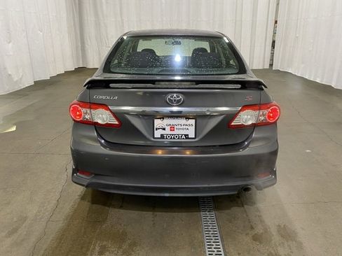 Used 2013 Toyota Corolla S image 4